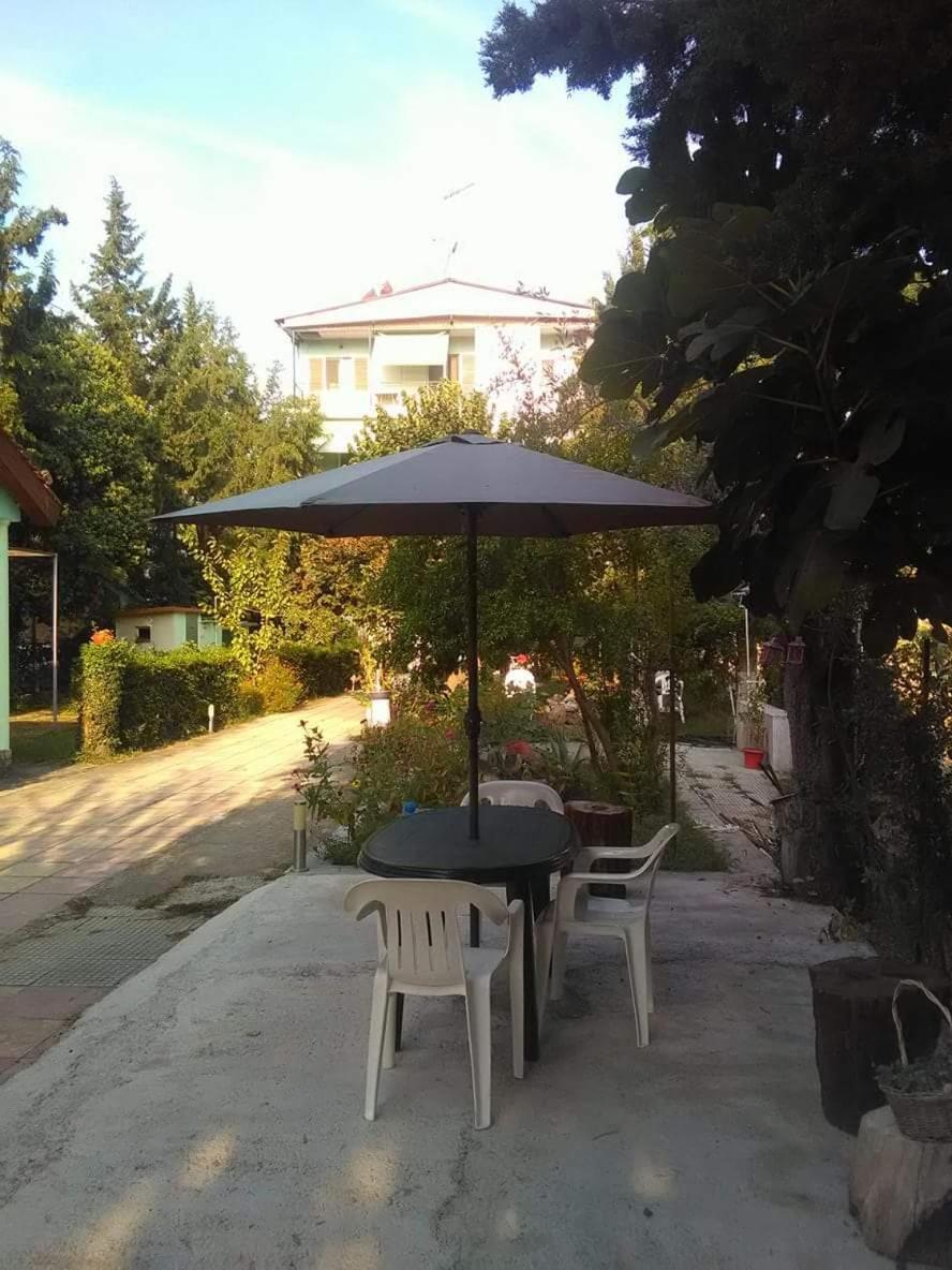 Drosia Apartments 아스프로발타 외부 사진